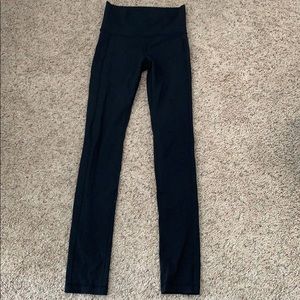 Straight Lululemon leggings